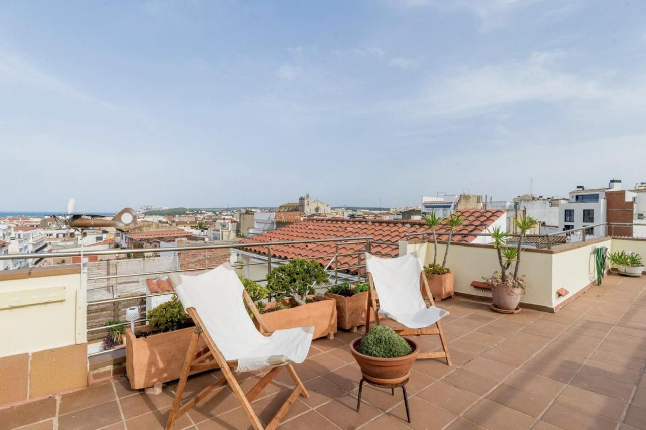 Vive Tu Vida Sonada Delante Del Mar Apartment L' Escala Екстериор снимка