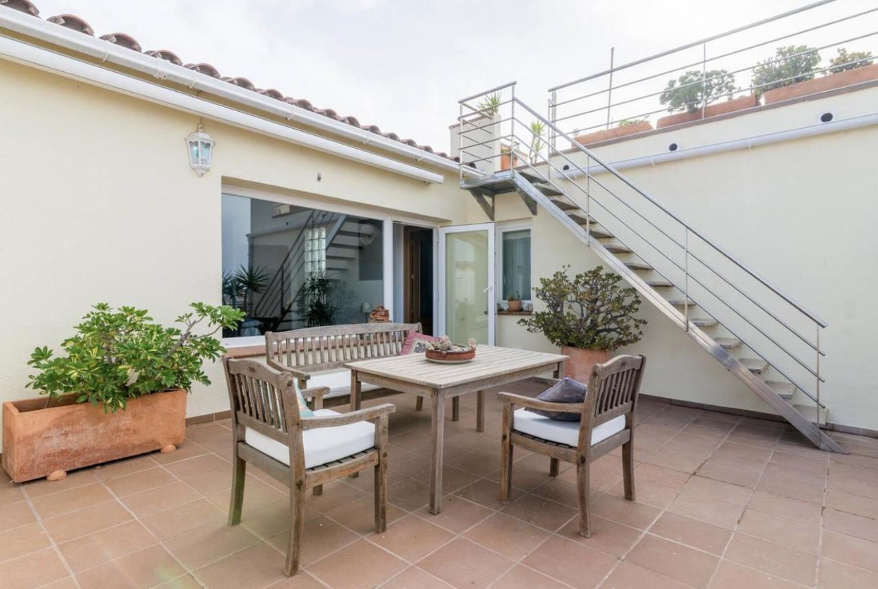 Vive Tu Vida Sonada Delante Del Mar Apartment L' Escala Екстериор снимка